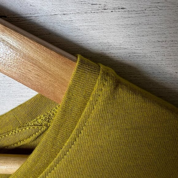 Duluth Trading Co Shirt Womens Size Large Chartreuse Long Sleeve Tee Gorpcore - Picture 9 of 16